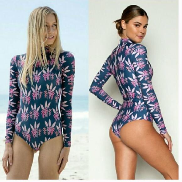 Acacia Swimwear Sz L Heliconia Ehukai Rashguard Surf Suit Blue Floral - Picture 1 of 11